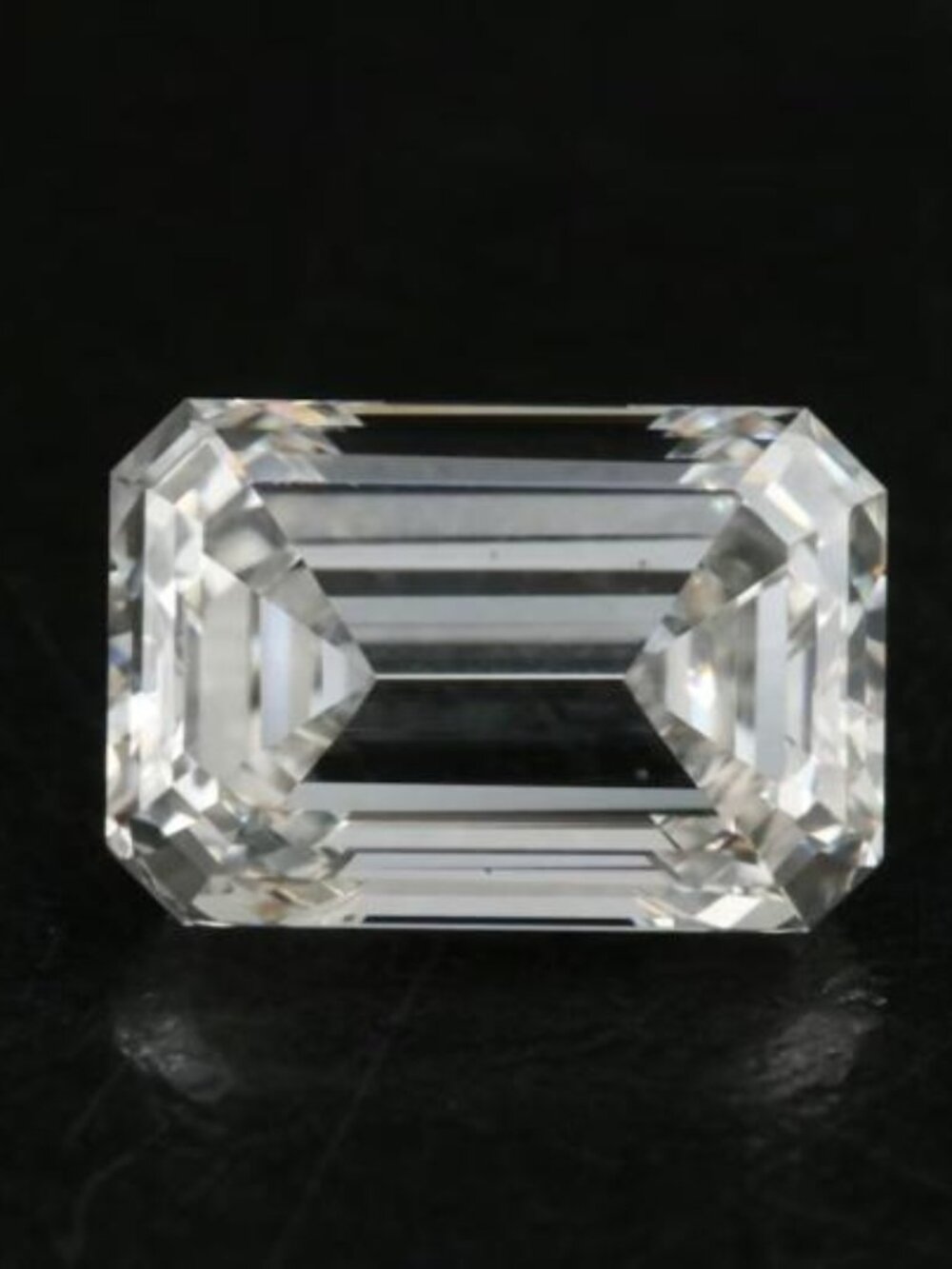 Loose 2.51 CT Lab Grown Diamond with IGI Report